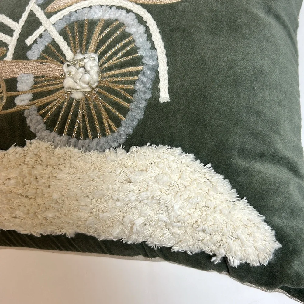 Green Velvet Merry Christmas Embroidered Pillow‎ Gift Bike Metallic Floral